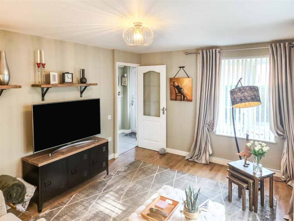Goosey Lane, St. Georges, Weston-Super-Mare photo 4