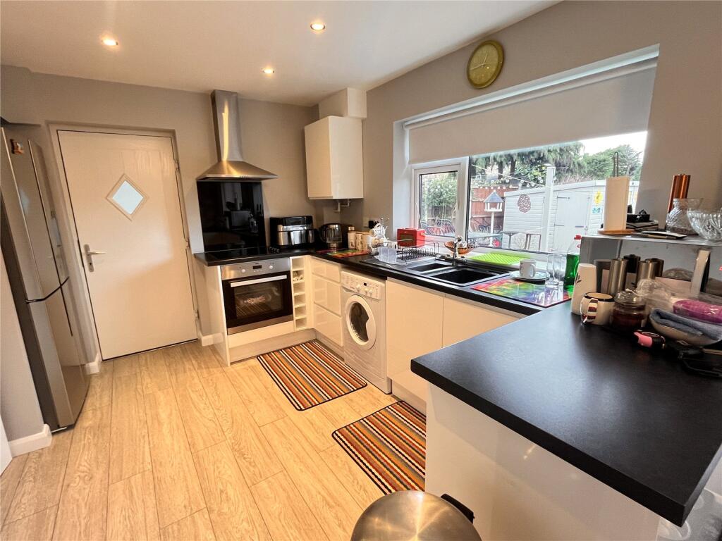 Cressage Avenue, Heath Farm, Shrewsbury, Shropshire, SY1 – pohled 3