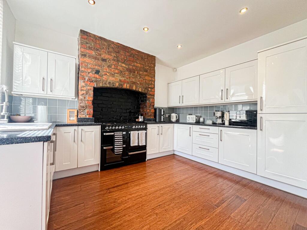 Brereton Avenue, Liverpool, L15 photo 4