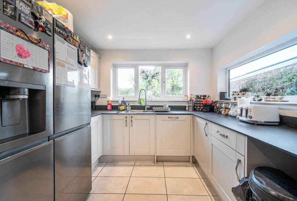 House in Bristol, Goosegreen, Frampton Cotterell - View 3