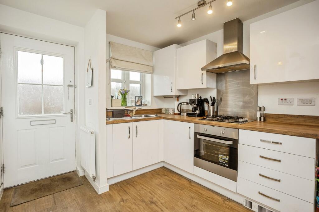 Calcraft Drive, Bottesford, Nottinghamshire, NG13 photo 4