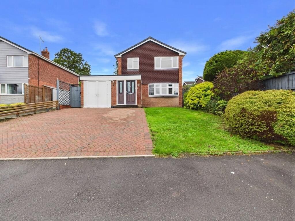 3-bed detached on Baveney Road, Worcester, Worcestershire, WR2, £395,000