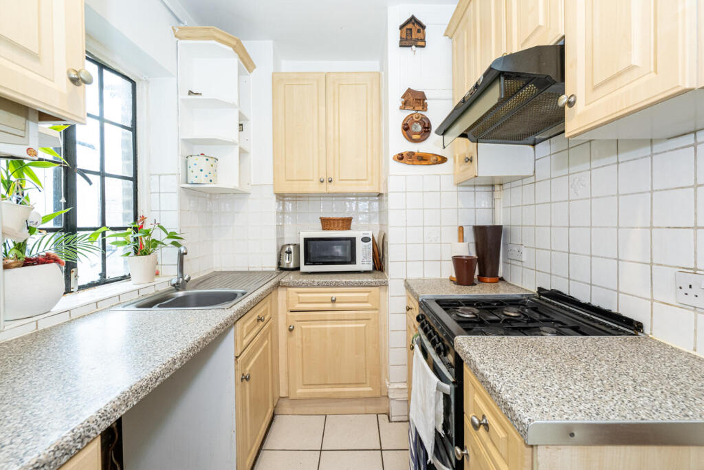 Apartment in London - View 4