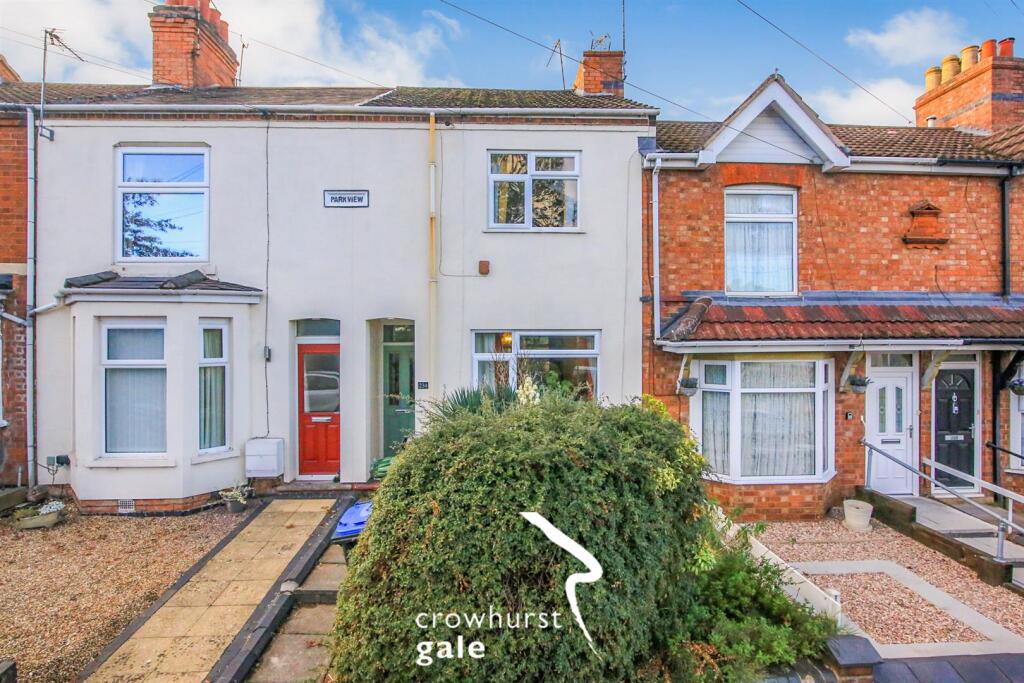 3-bed terraced on Bilton Road, Rugby, £215,000