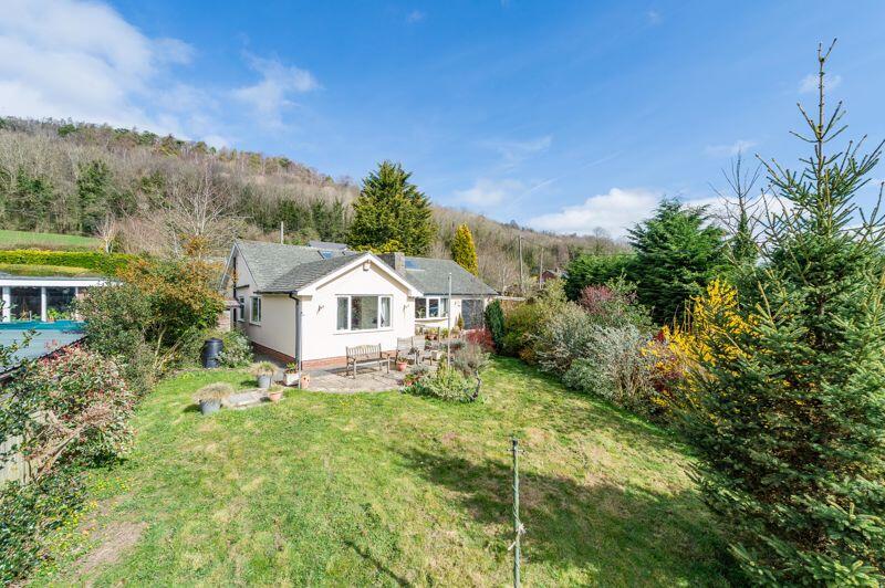 Main image of property: Porth-Y-Waen, Oswestry