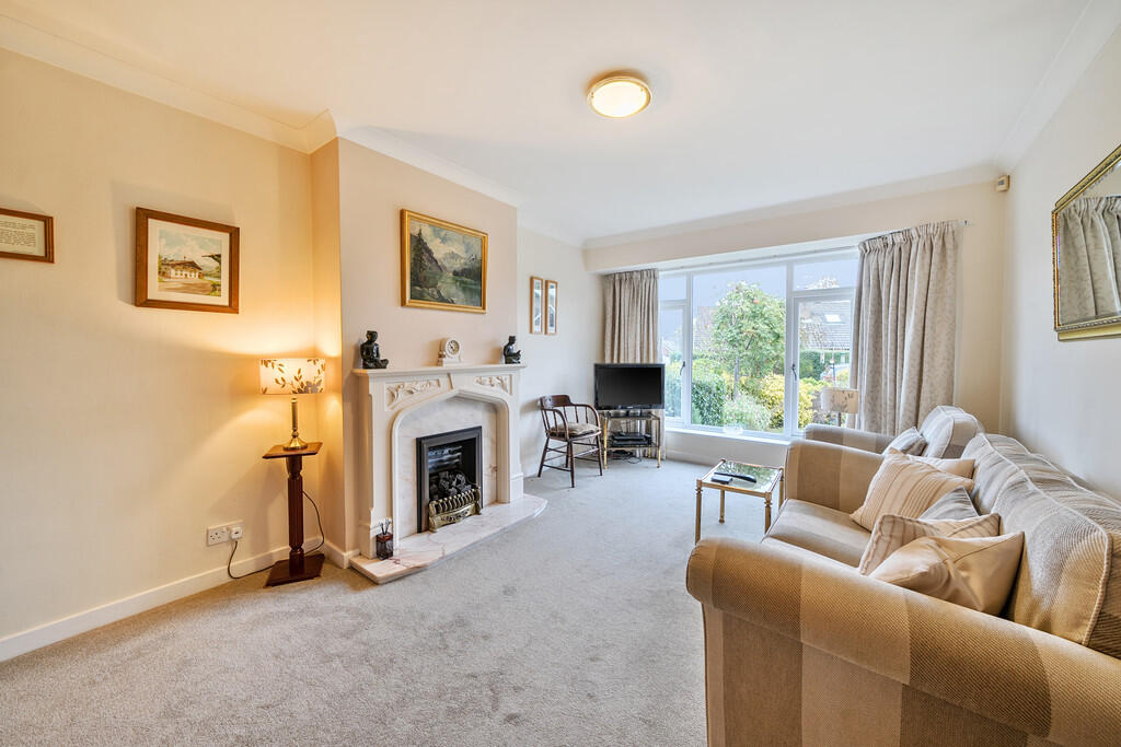 1 Ling Croft, Boston Spa LS23 6PL photo 2