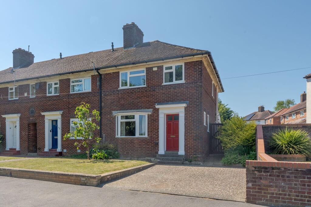 Main image of property: Wren Road, Oxford, OX2