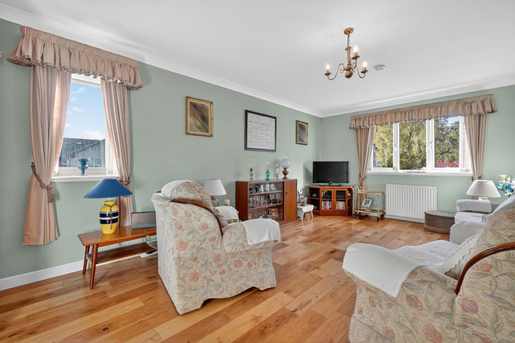 27 Darnlaw View, Auchinleck, KA18 2LF photo 3