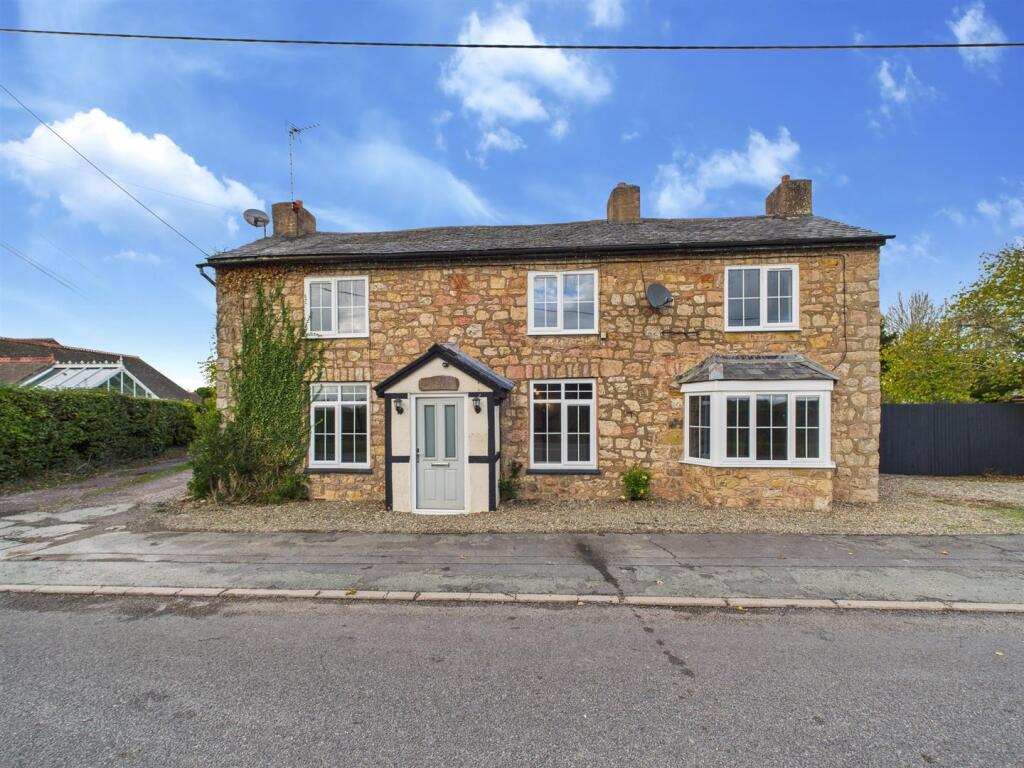 Main image of property: The Old Post House, Maesbrook