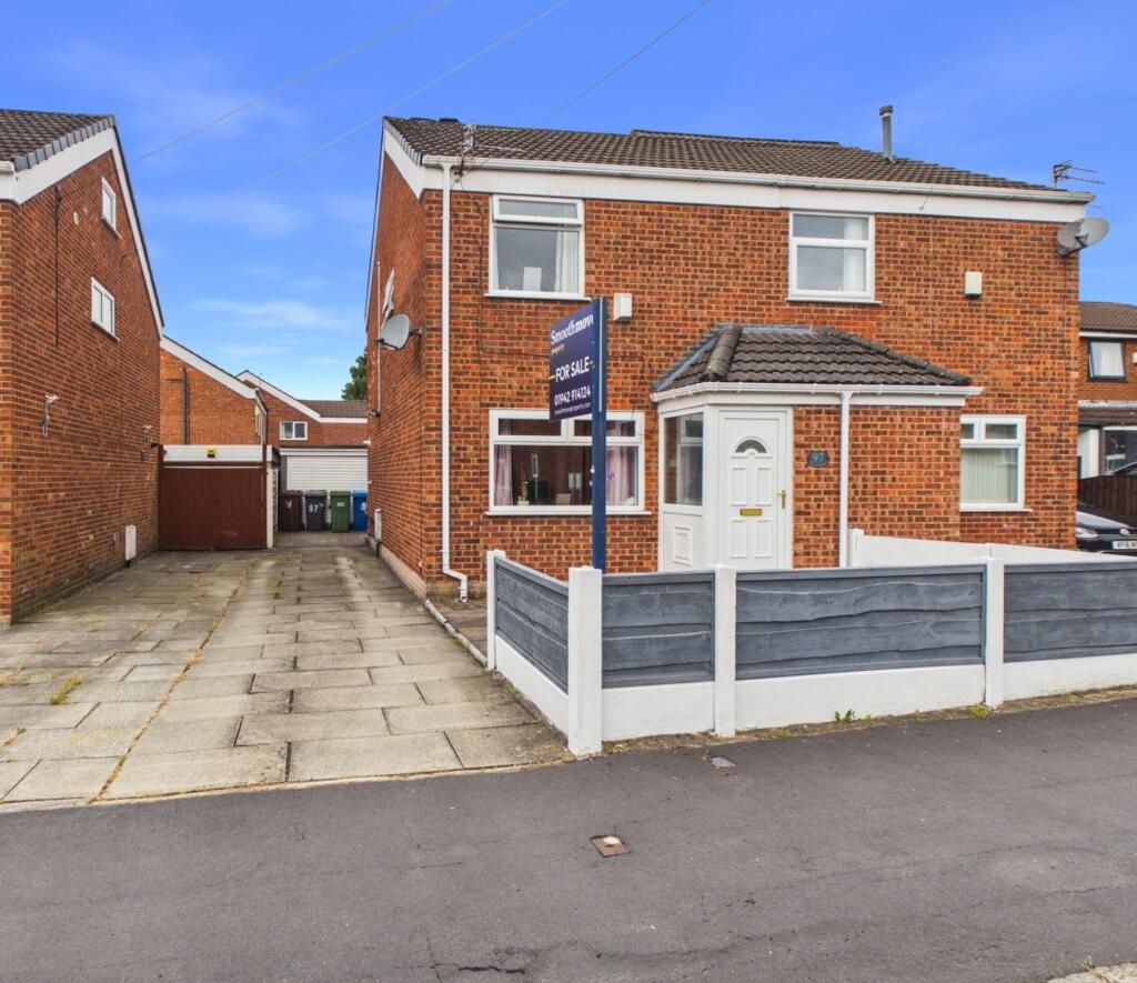 Main image of property: Stour Road, Tyldesley, M29