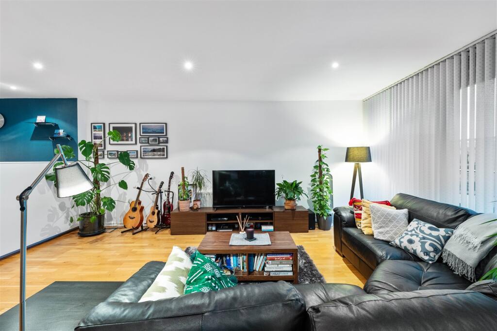Apartment in Glasgow - View 4