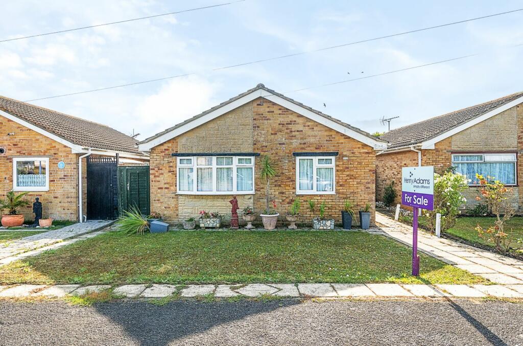 Main image of property: Manor Lane, Selsey, PO20