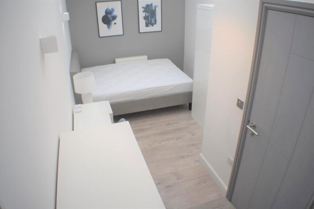 Main image of property: Room 2, Flat 3, 23 Priestgate, PE1 1JL