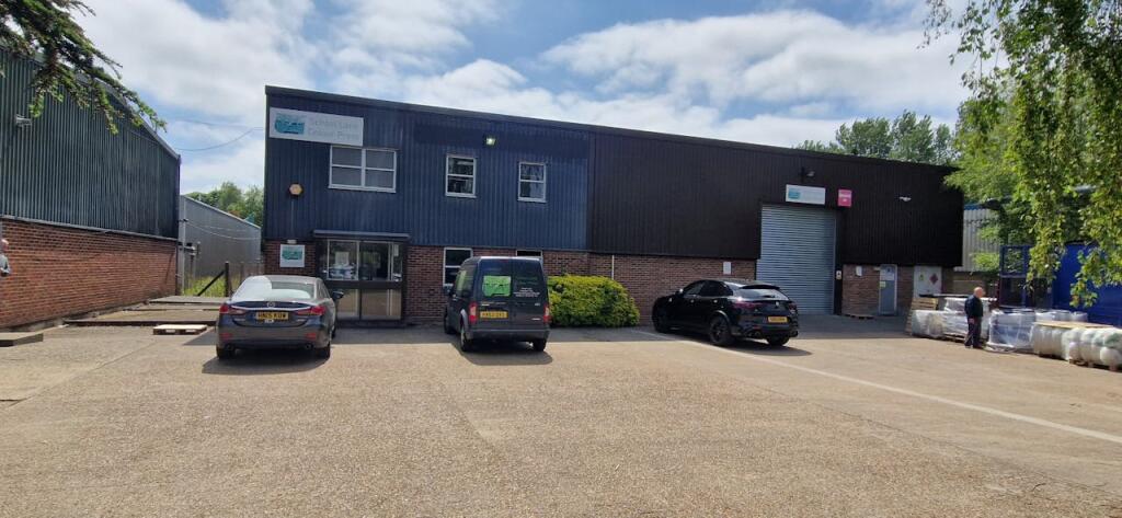 Main image of property: Unit C School Lane, Chandlers Ford Industrial Estate, Chandlers  Ford, Eastleigh, SO53 4DG