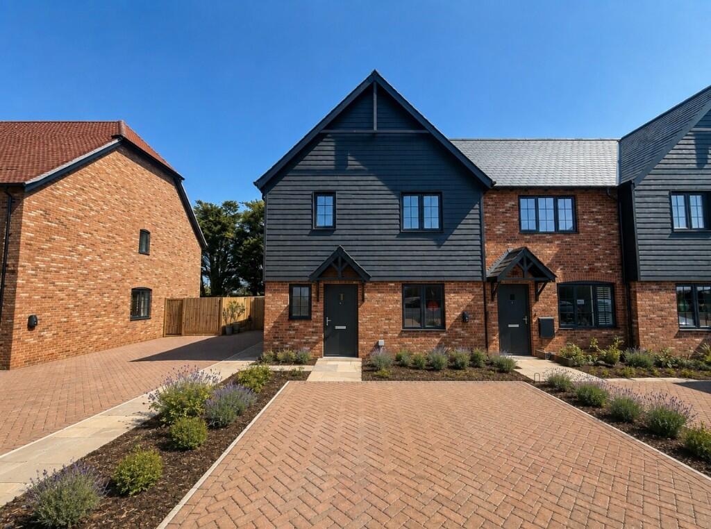 Main image of property: Cauldham Lane,
Capel-Le-Ferne,
Folkestone,
Kent,
CT18 7HG