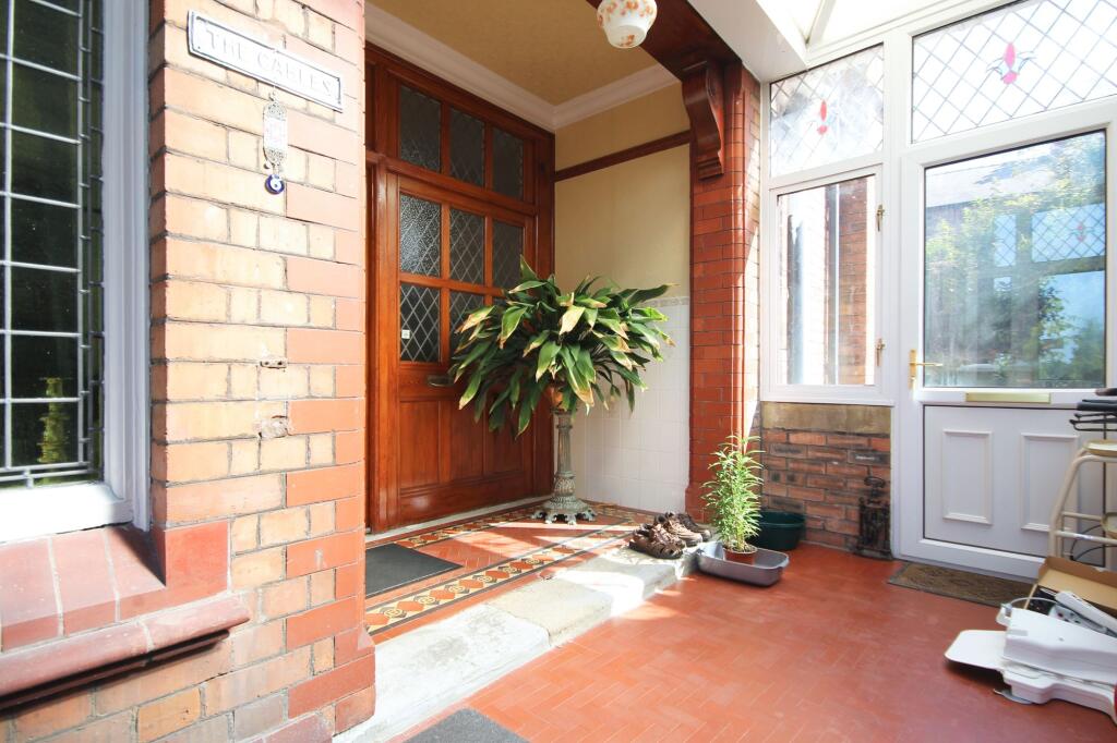 House in Northwich, Winnington - More