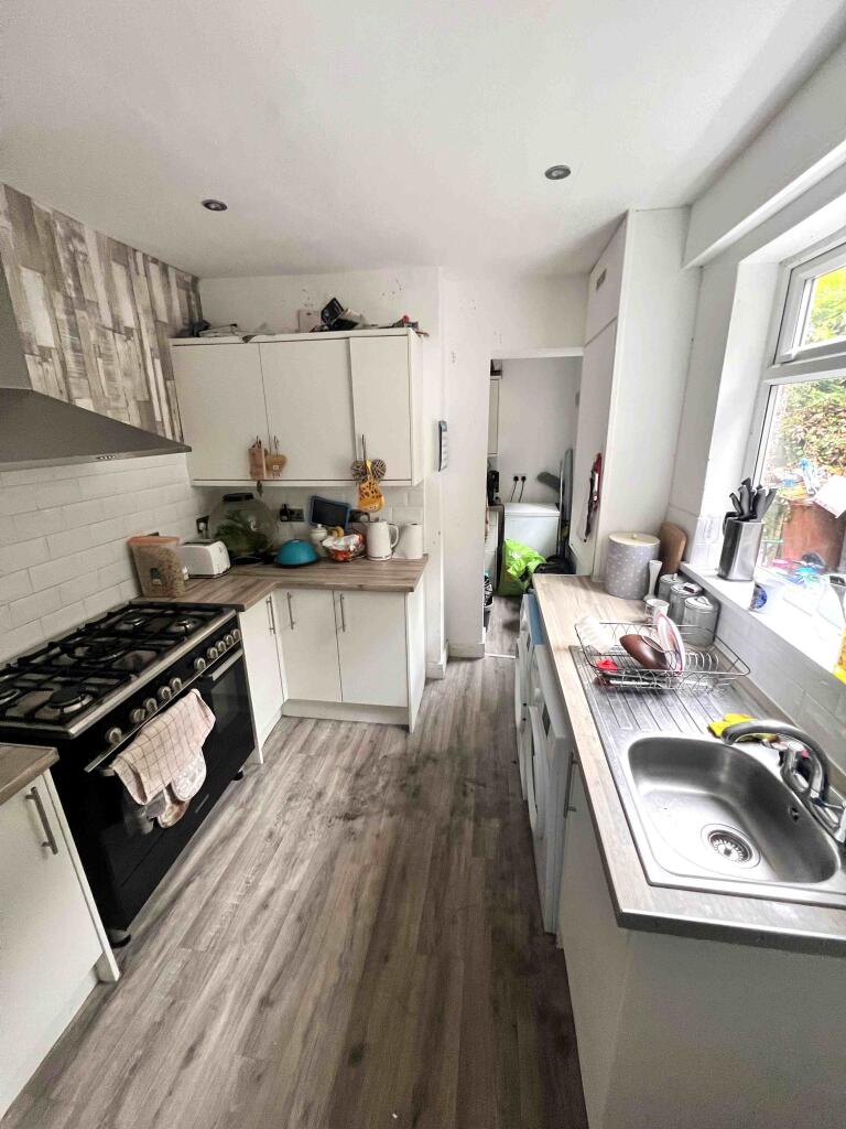 Main image of property: The Park, Mansfield, NG18 2AT