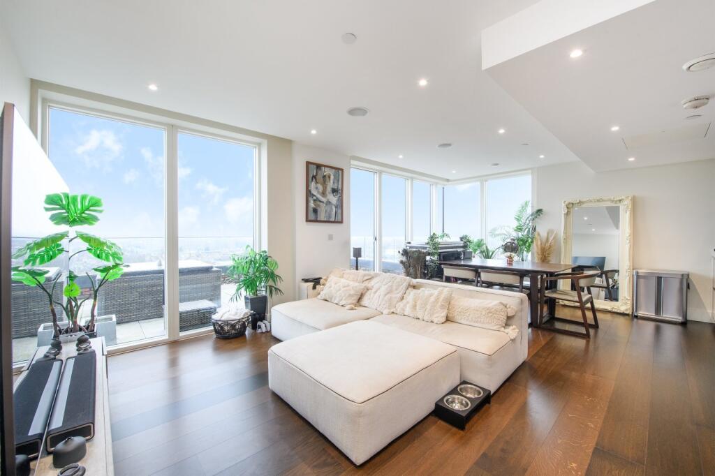 Apartment in London - View 3
