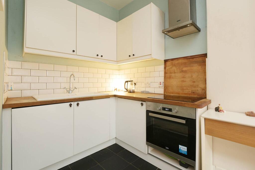Apartment in Edinburgh, Powderhall, New Town/Broughton - View 5