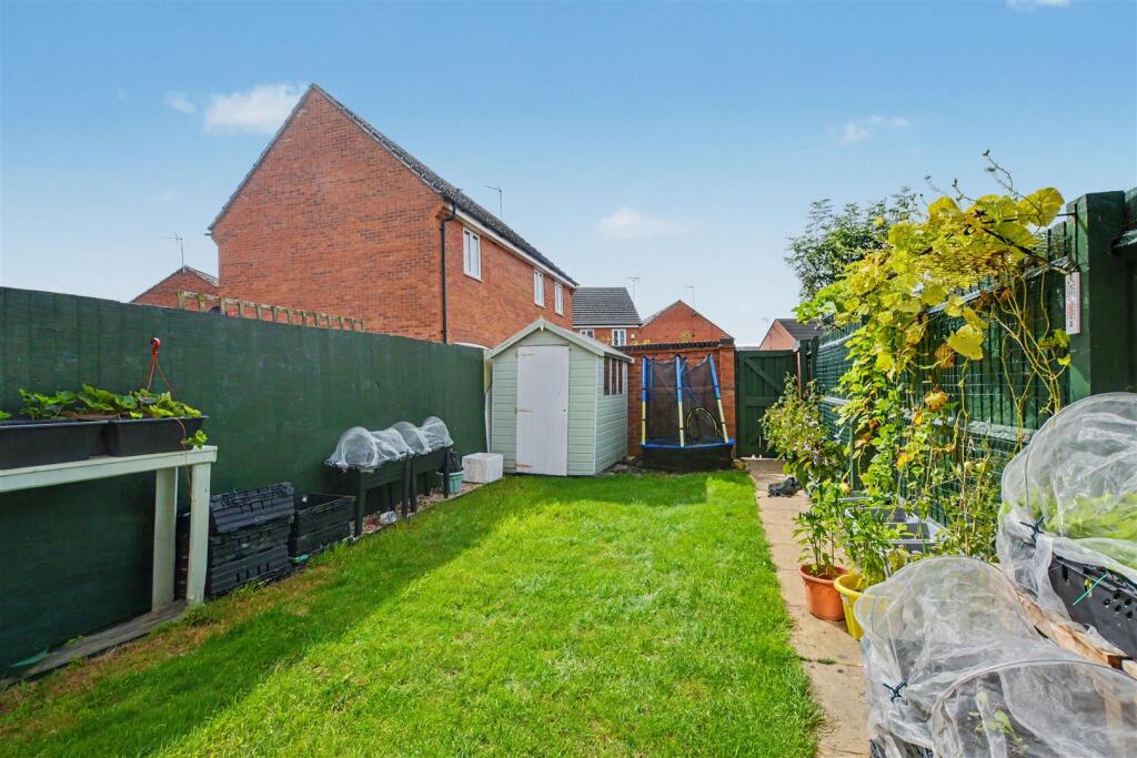 House in Nottingham, Dovedale Estate, Long Eaton - View 4