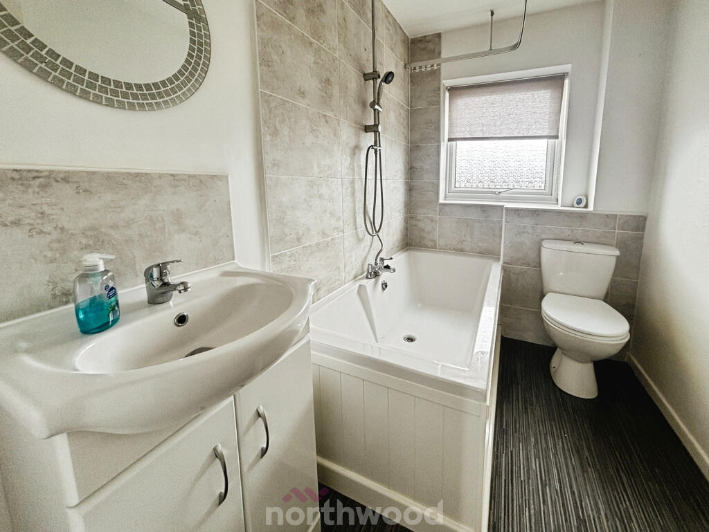 House in Doncaster - View 2