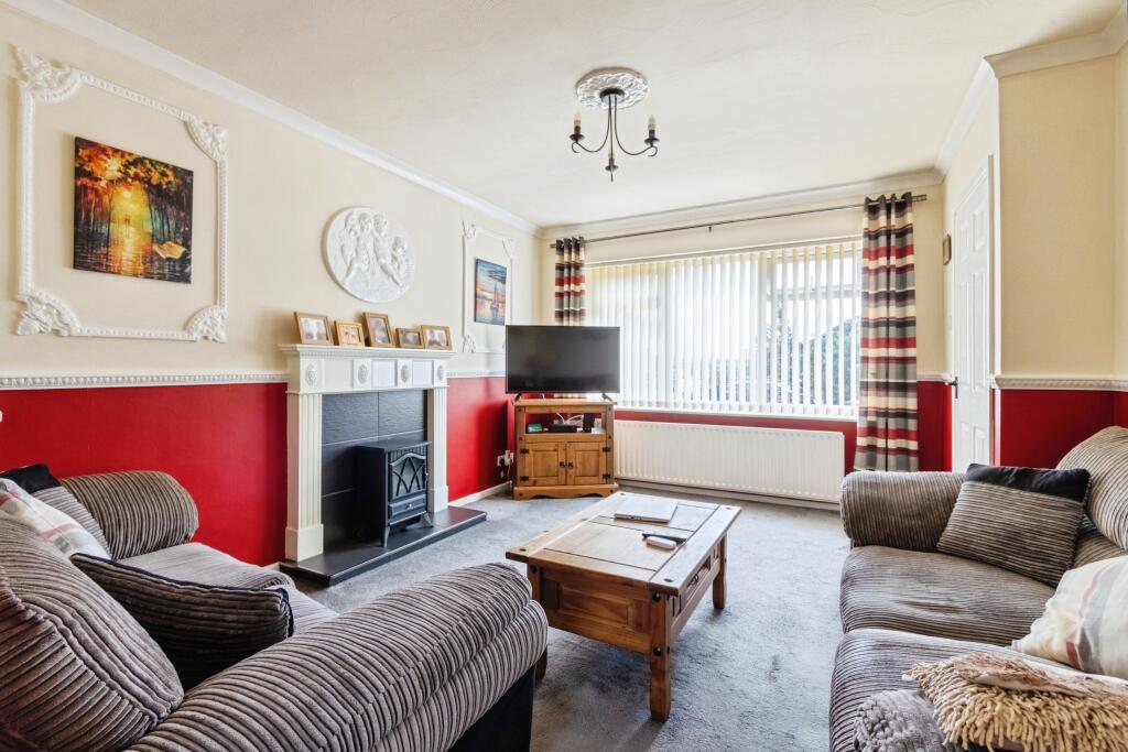 House in Barnsley, South Yorkshire - View 2