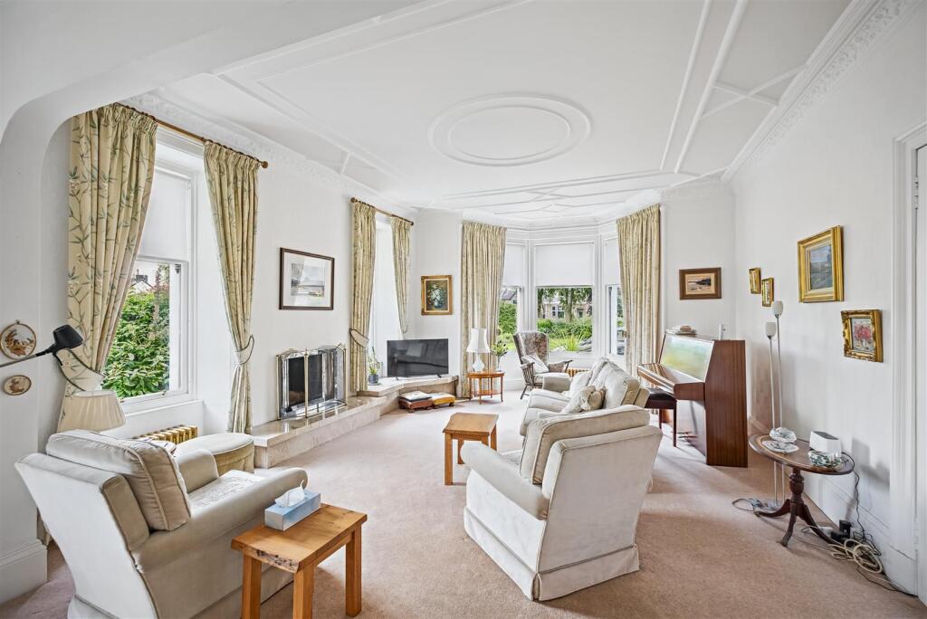 House in Strathaven, South Lanarkshire - View 4