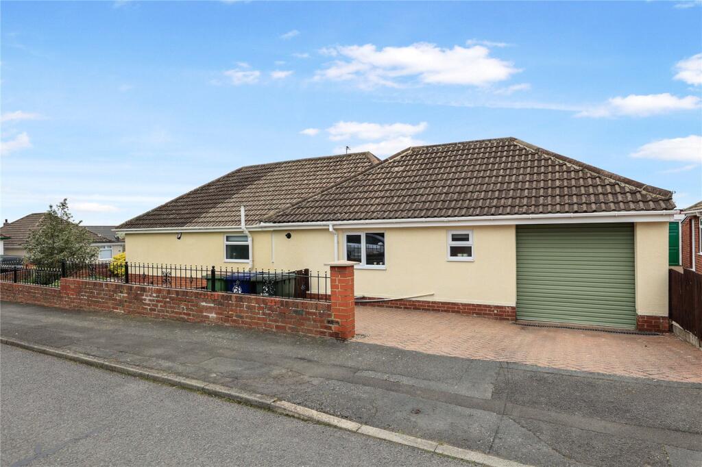 Longbank Road, Ormesby photo 3