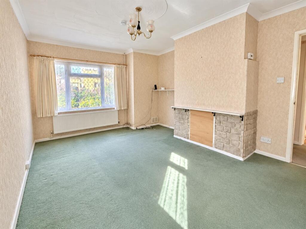 House in Salisbury - View 2