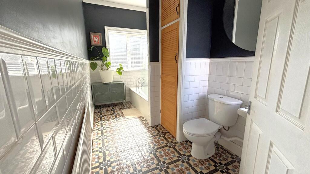 Additional image 9 of Joinings Bank, Oldbury, West Midlands, B68 8QJ