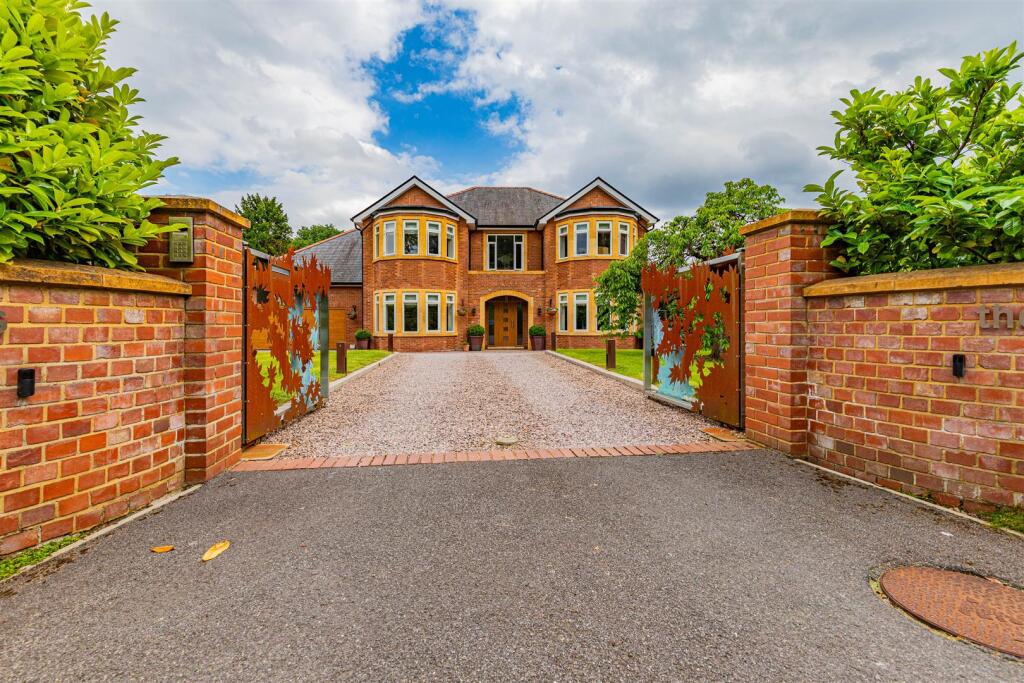 Main image of property: Maples, Lisvane Road, Lisvane, Cardiff