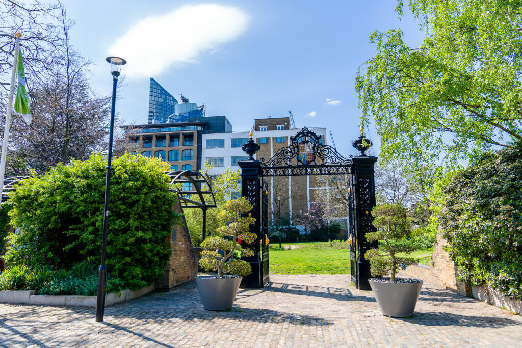 Main image of property: Chelsea Wharf, 15 Lots Road, London, SW10 0QJ