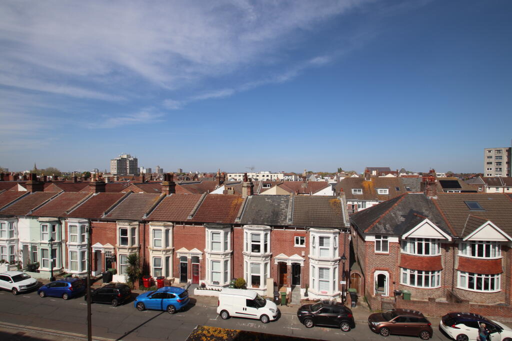 Glendower Apartments, South Parade, Southsea photo 4