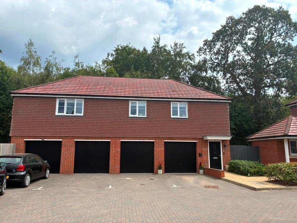 Main image of property: Copse Close, Fleet, Hampshire, GU51