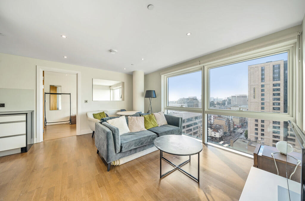 Main image of property: Whitechapel High Street, London, E1