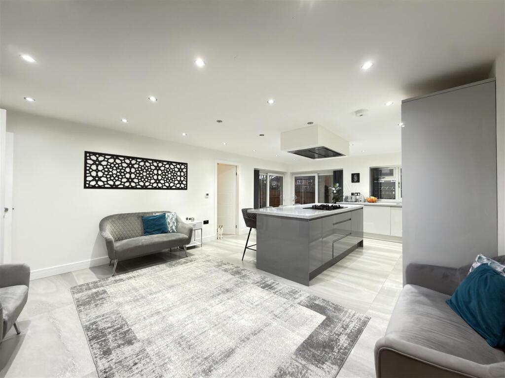 St. Ives Road, Leicester photo 4