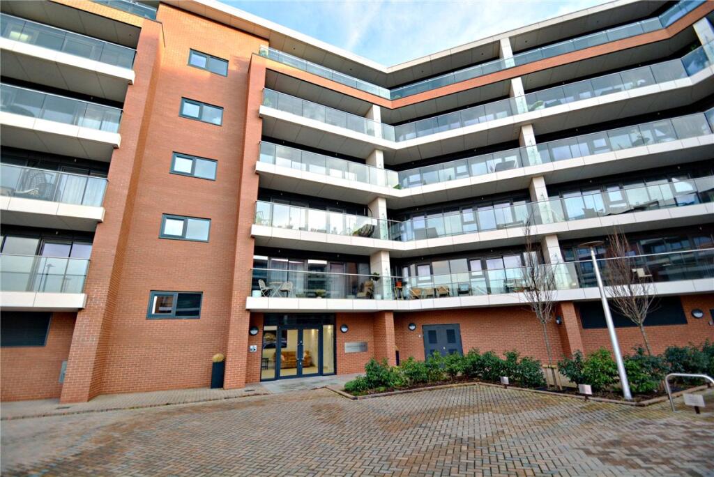 Main image of property: Racecourse Road, Newbury, Berkshire, RG14