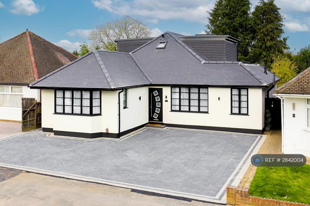 Main image of property: Oakington Avenue, Little Chalfont, HP6