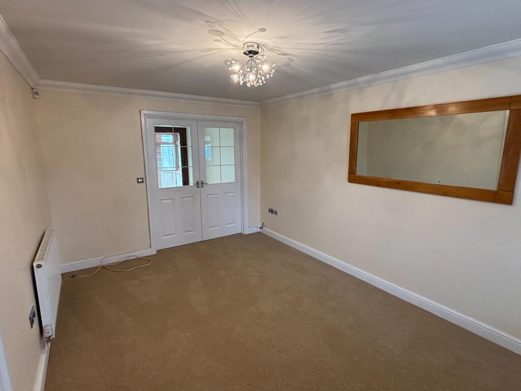 House in Worcester, Hatfield, Norton Juxta Kempsey - More