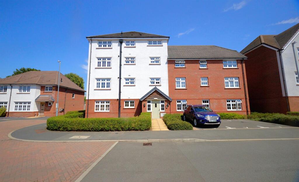 Main image of property: Ferry Pickering Close, Hinckley
