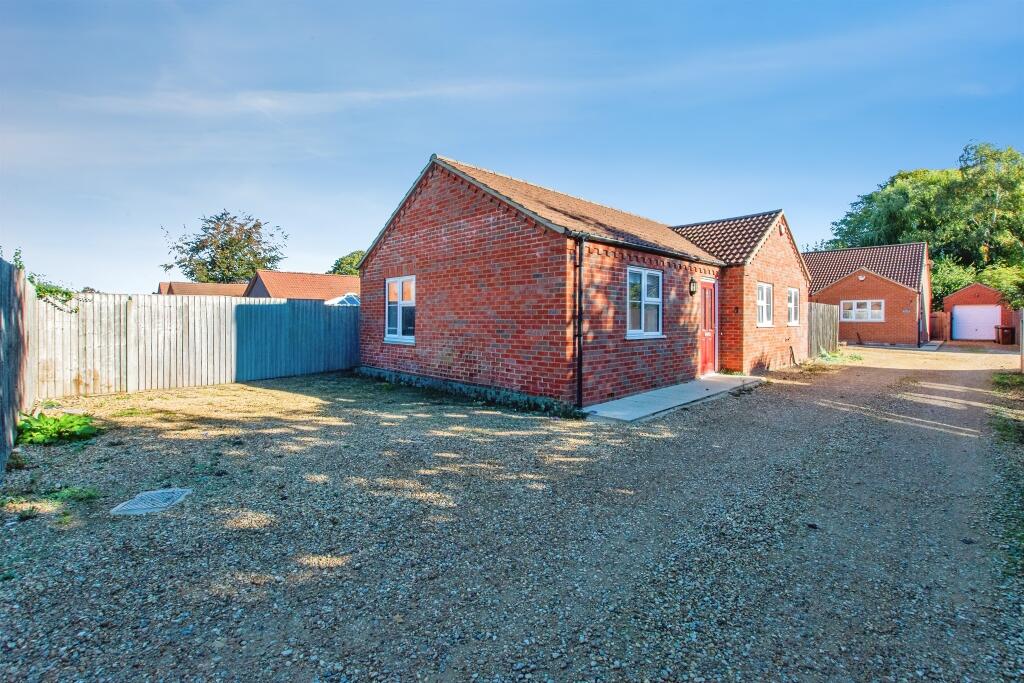 2 Bedroom Detached in PE13 2JB