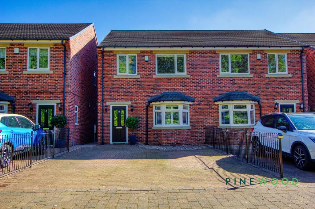 Main image of property: The Siding, Clowne, S43