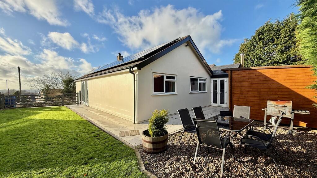 Main image of property: Llwyn Ynn, Talybont