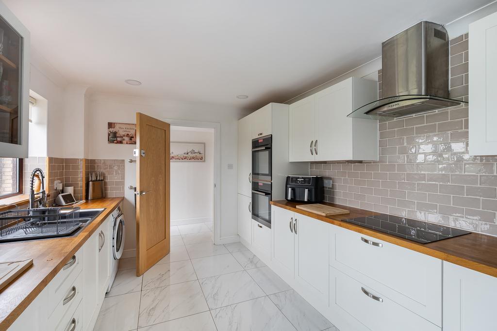 House in Peterborough - View 5