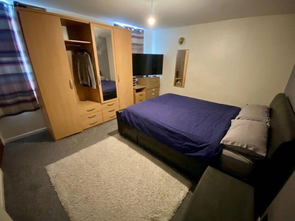 House in Coventry, Binley - More
