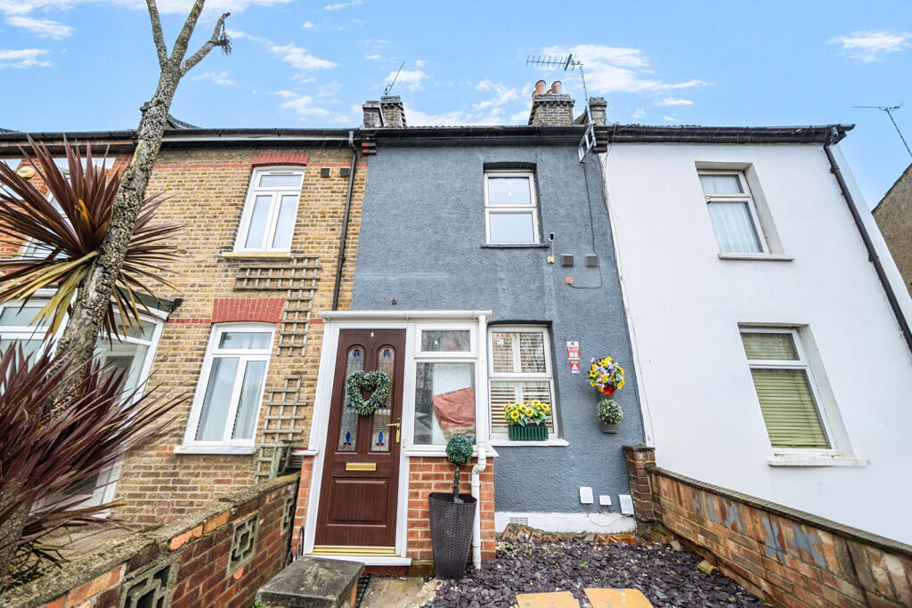 Main image of property: Battle Road, Erith