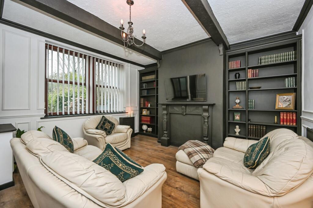 Main image of property: Tunnicliffes New Row, Leigh, WN7