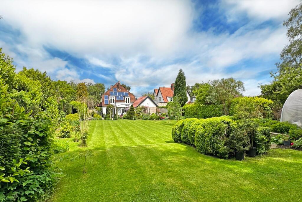 Fairview Road, Timperley, Altrincham – pohled 2