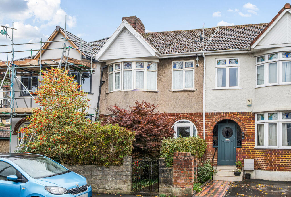 Main image of property: Oakdale Road, Downend, Bristol, South Gloucestershire, BS16