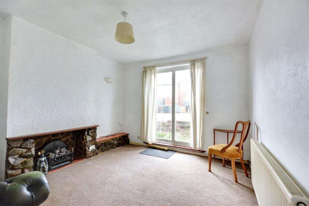 Sycamore Road, Long Eaton photo 2